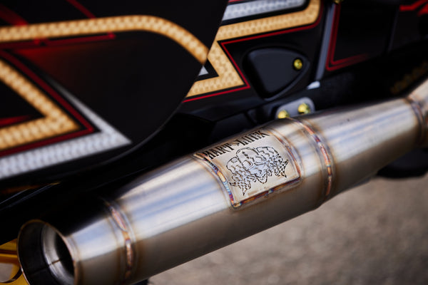 Hart Luck exhaust on Indian Challenger motorcycle